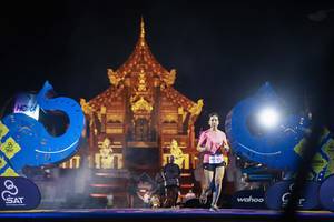 BIB: 420, 145
                            <button type="button" onclick="openModal(22342325)" class="btn btn-primary btn-sm float-right btn-popup" data-toggle="modal" data-target=".modal-high-quality">
                        <i class="fas fa-shopping-cart"></i> Add to Cart
                    </button>
                                            <button type="button" onclick="isThisMe(22342325, true)" class="btn btn-success btn-sm float-right btn-popup btn-isme hidden" data-toggle="tooltip" data-placement="bottom" title="นี่คือรูปของคุณใช่ไหม คลิกที่นี่เพื่อเอาเข้าอัลบั้ม">
                        <i class="fas fa-plus"></i> Add to album
                    </button>
                    <button type="button" onclick="isThisMe(22342325, false)" class="btn btn-warning btn-sm float-right btn-popup btn-isnotme hidden">
                        <i class="fas fa-ban"></i> Remove from album
                    </button>